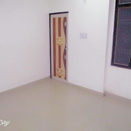 Alankrita Malviya Apartment Prayagraj Exterior photo